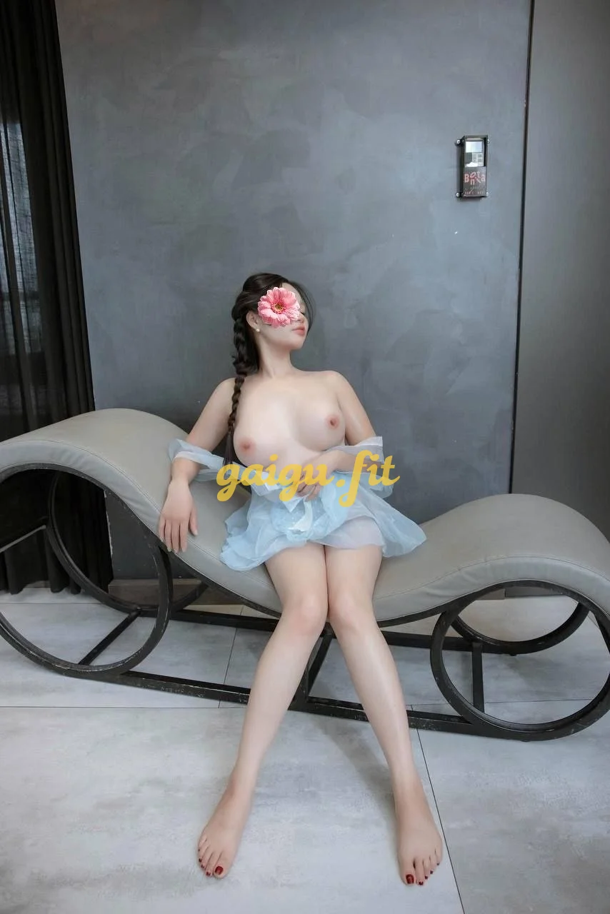 NGỌC LAN MASSAGE BODY GÁI XINH HÀNG MỚI NGON - BAO DÂM CỰC CHIỀU KHÁCH