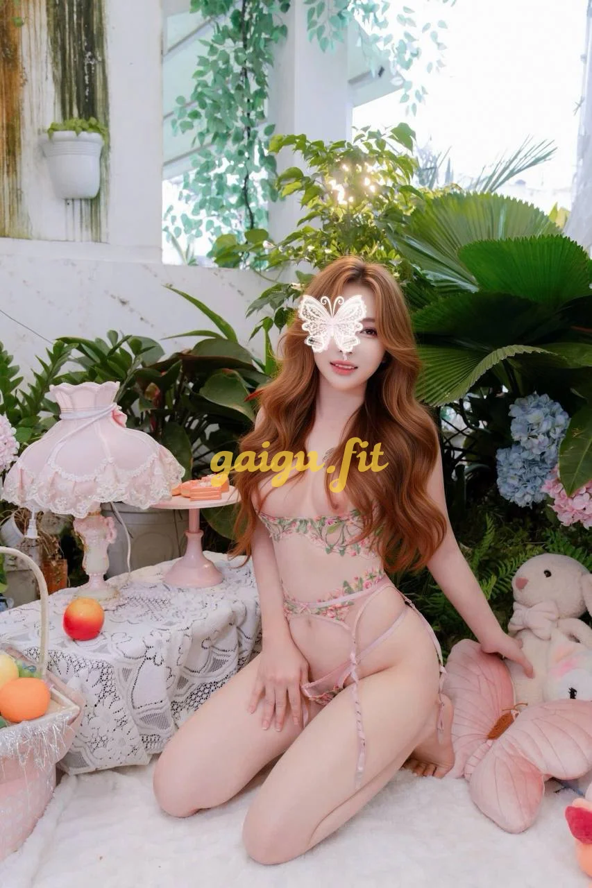❤️ Li Sa ❤️ Bím khít , nước nhiều , vú to cam kết nhiệt tình + massage free