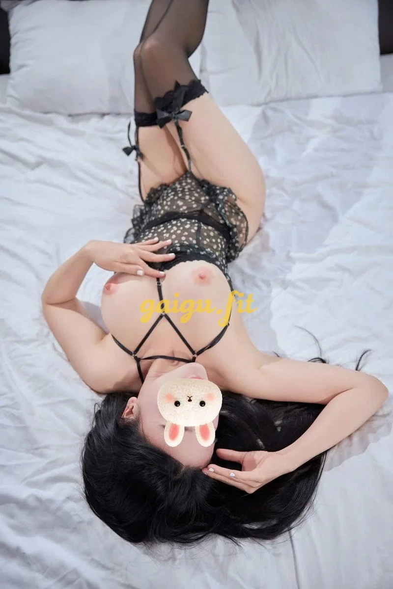 Bảo Ngọc - rất dâm, ngọt ngào như mật