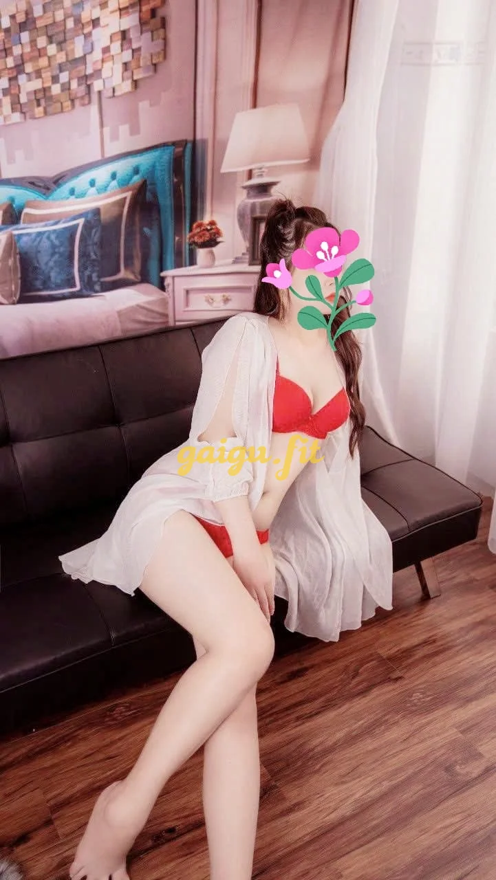 Thảo Nhi hình dt chân thật 100%