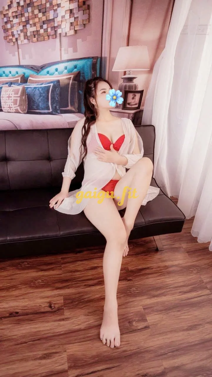 Thảo Nhi hình dt chân thật 100%
