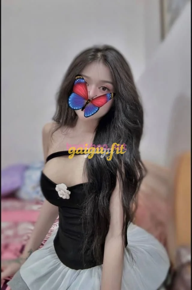 Phương, dáng cao, vú to, mong cong, dịch vụ đỉnh