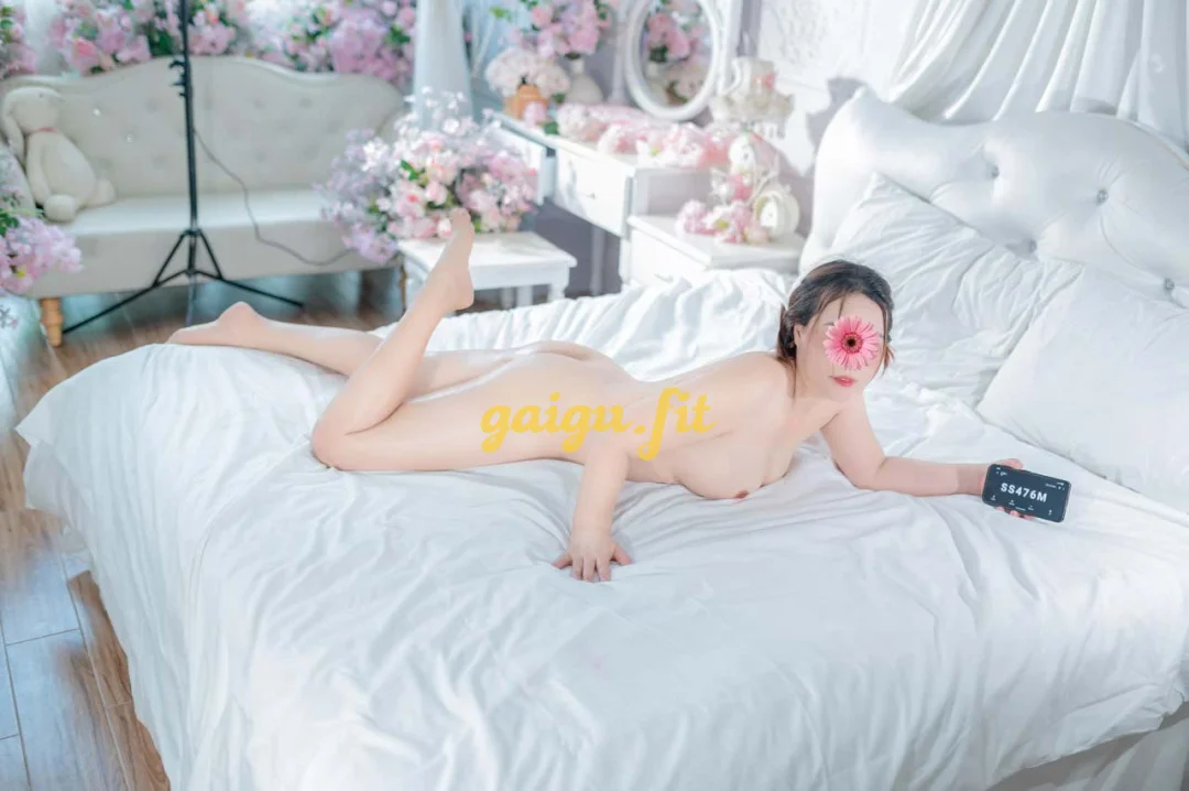 Lam Trinh - Duyên dáng đa tình - Sexy quyến rũ