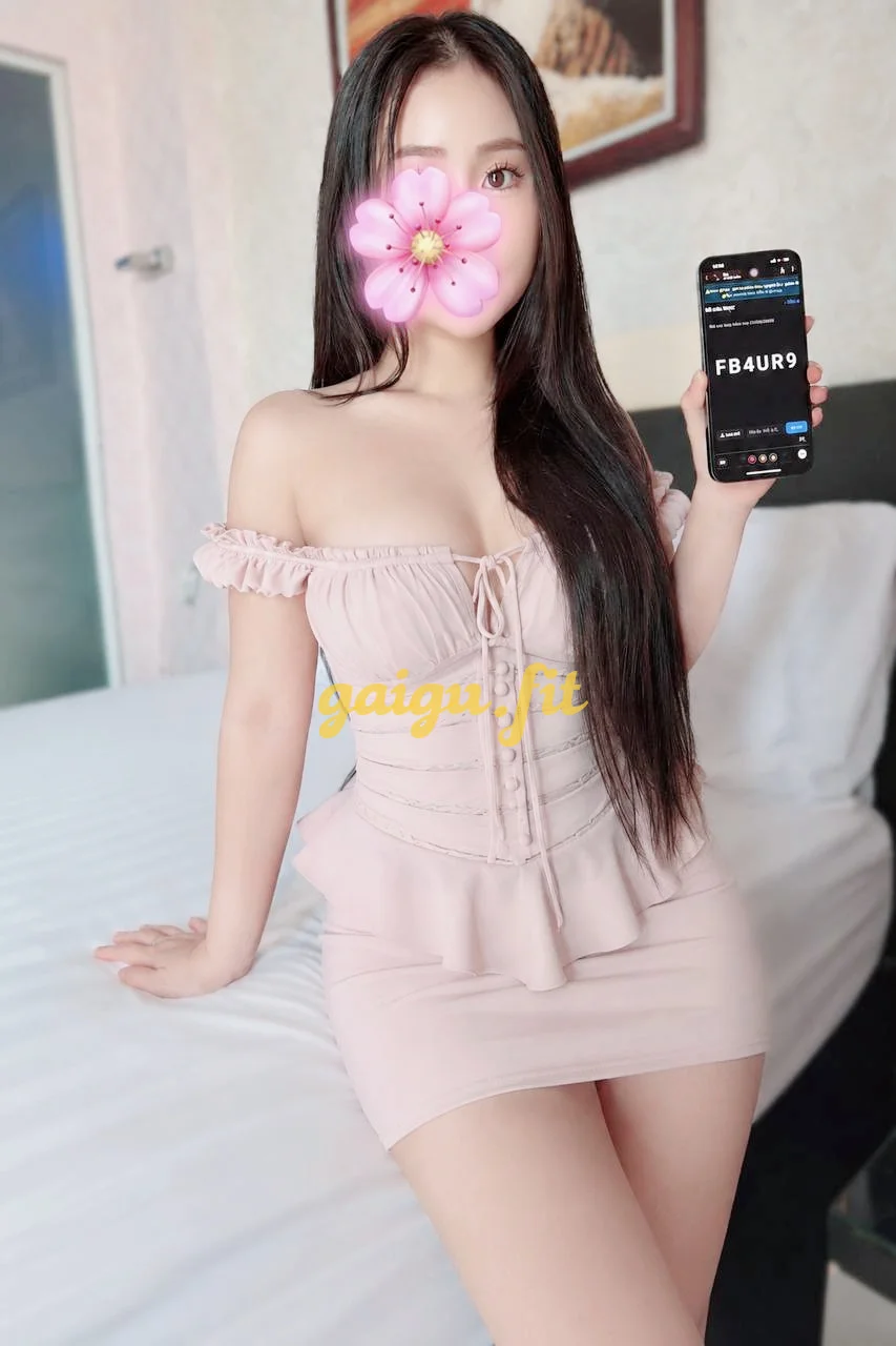 Bé Tuyết 2k7 non tơ xinh tươi ngực thật 100% nhé