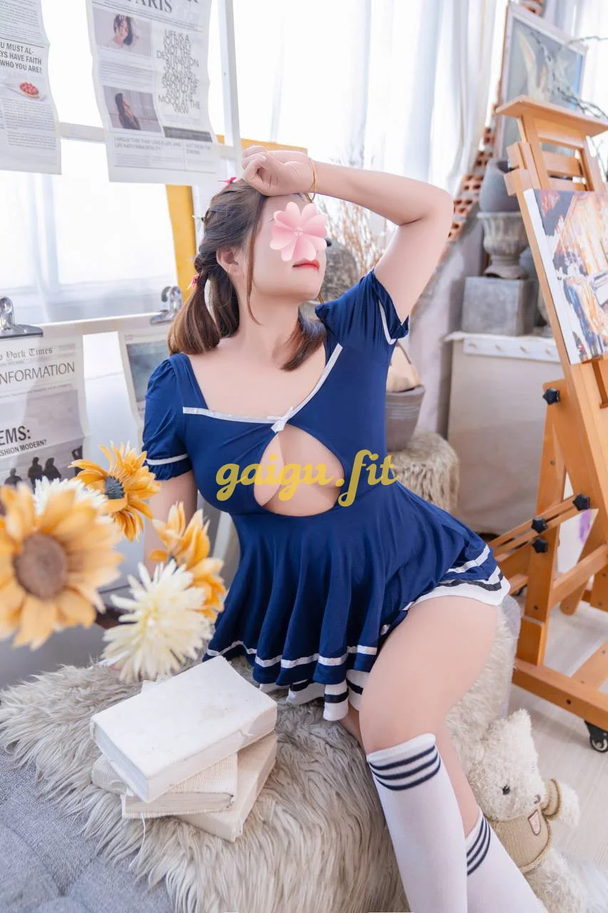 Trang BaBy - Tê Tái Cùng Em Gái Xinh Tươi Ướt Át