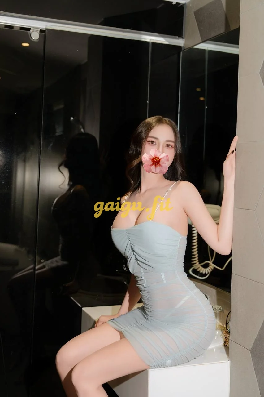 HOT GIRL❤️ Eli Phương xinh đẹp chuẩn 3 vòng đẹp bím ngon Dâm đãng full dịch vụ