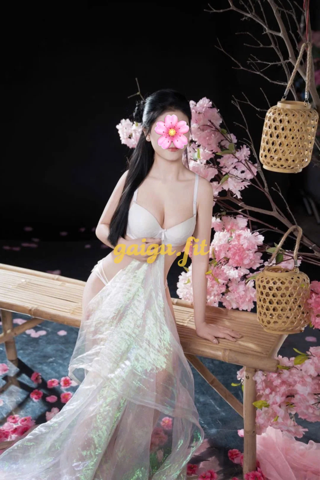 🌼 Bé Bi 🌼 dáng cao mình dây - thăng hoa cảm xúc với vẻ đẹp dịu dàng quyến rũ