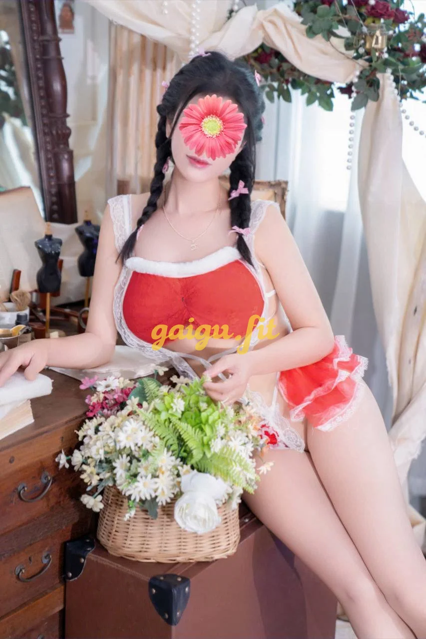 NEW TRANG ANH DỄ THƯƠNG, CHIỀU KHÁCH,VÚ NGON DA TRẮNG