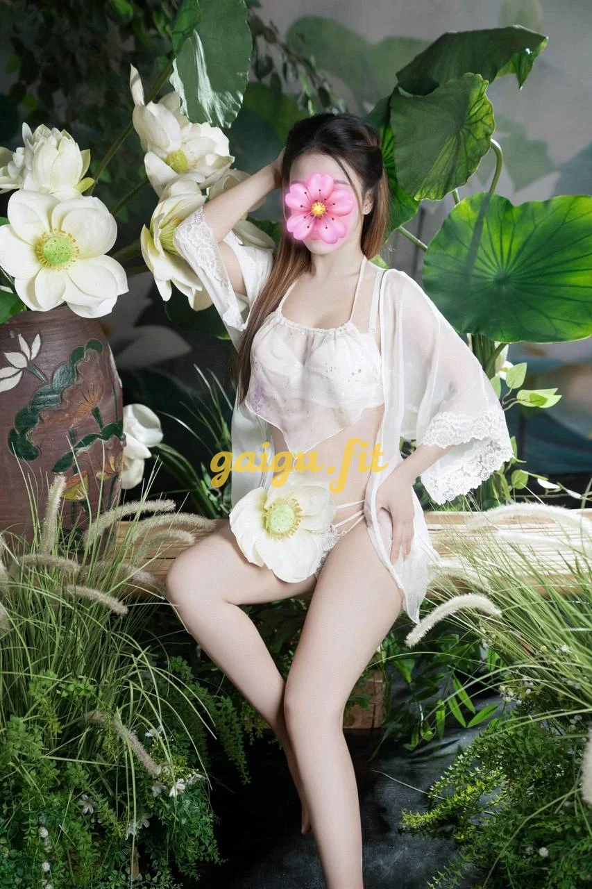 ❤️ BẢO NGỌC ❤️ HOT GIRL DA TRẮNG, VÚ TO, TÌNH CẢM, NHẸ NHÀNG