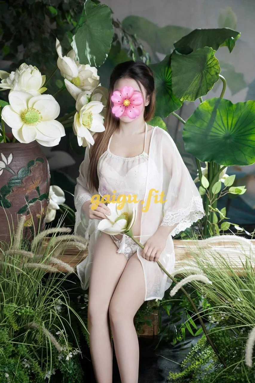 ❤️ BẢO NGỌC ❤️ HOT GIRL DA TRẮNG, VÚ TO, TÌNH CẢM, NHẸ NHÀNG