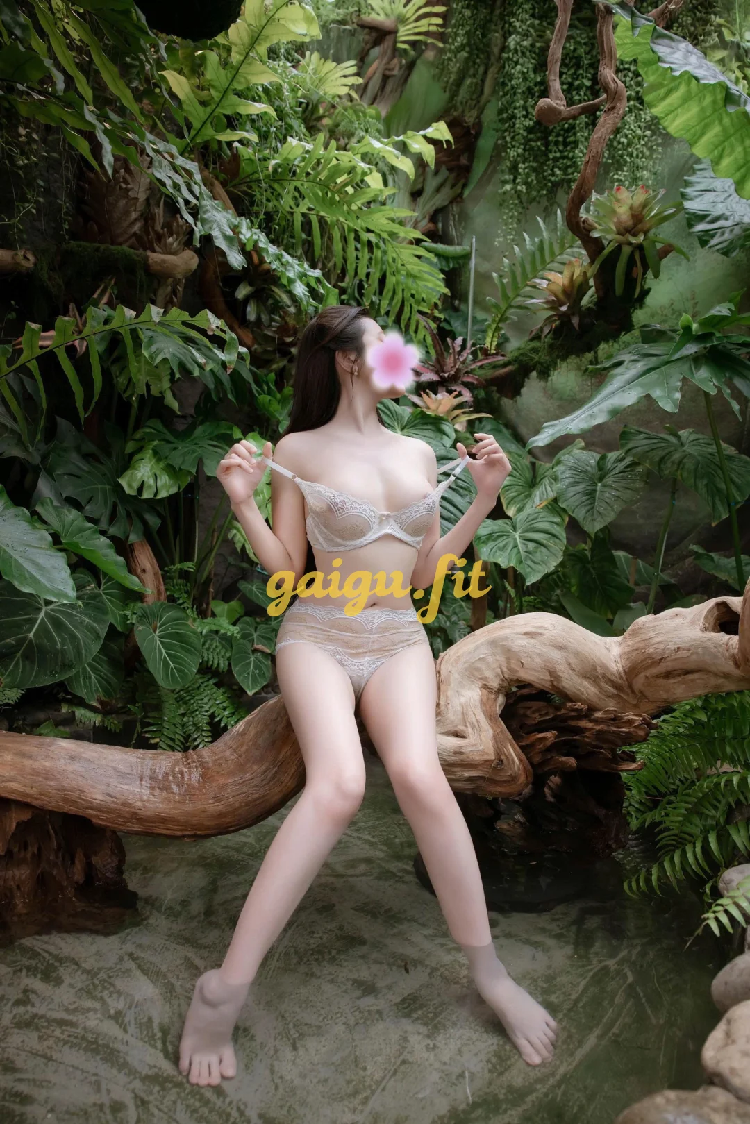 🔥 NEW🔥 TIỂU MY – CÔ NÀNG CHÂN DÀI, MÔNG TO, ĐẸP MÊ HỒN🔥