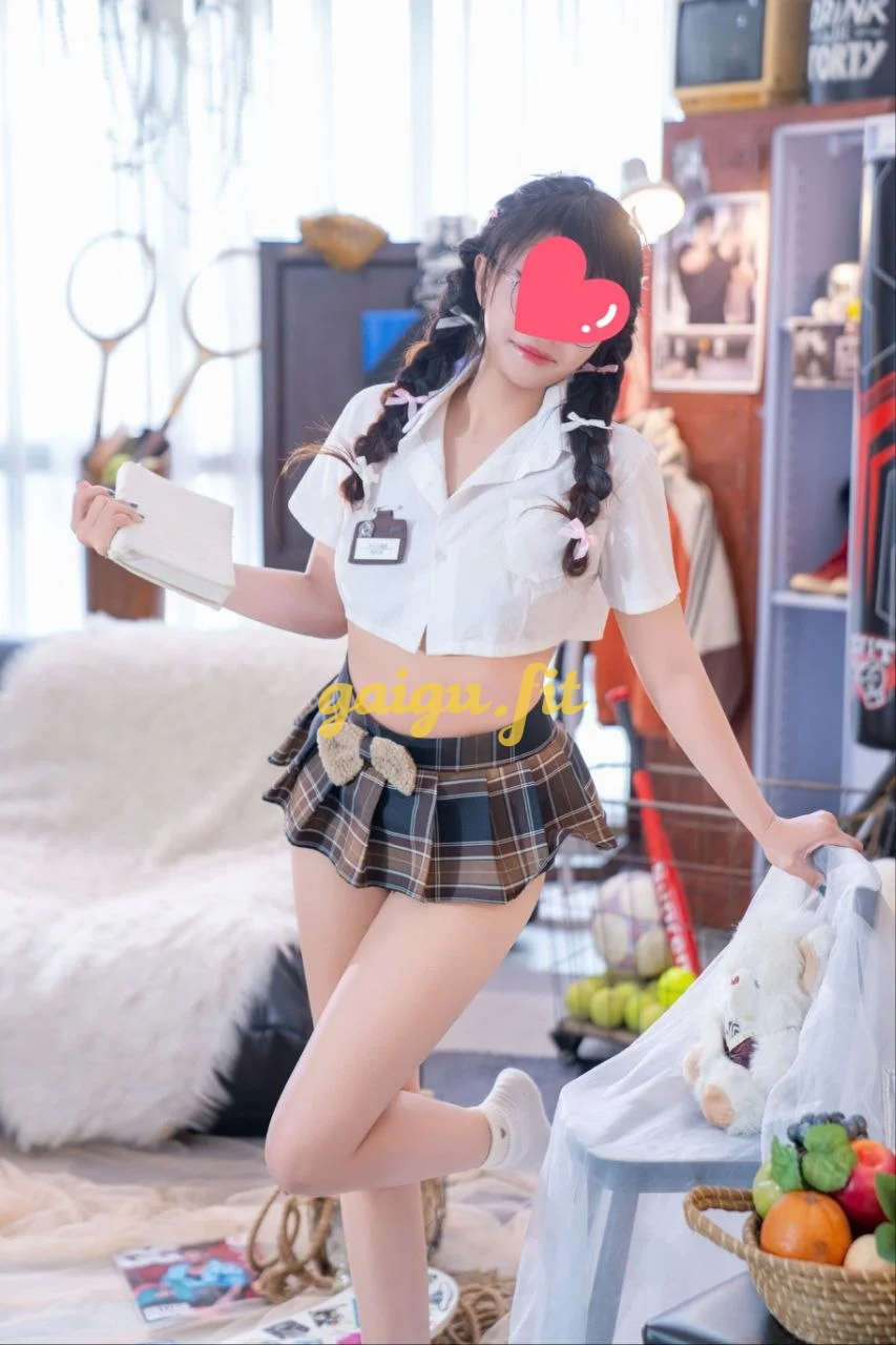 ❤️BABE QUỲNH NHI ❤️- KHUÔN MẶT ĐẸP CUỐN HÚT MỌI ÁNH NHÌN