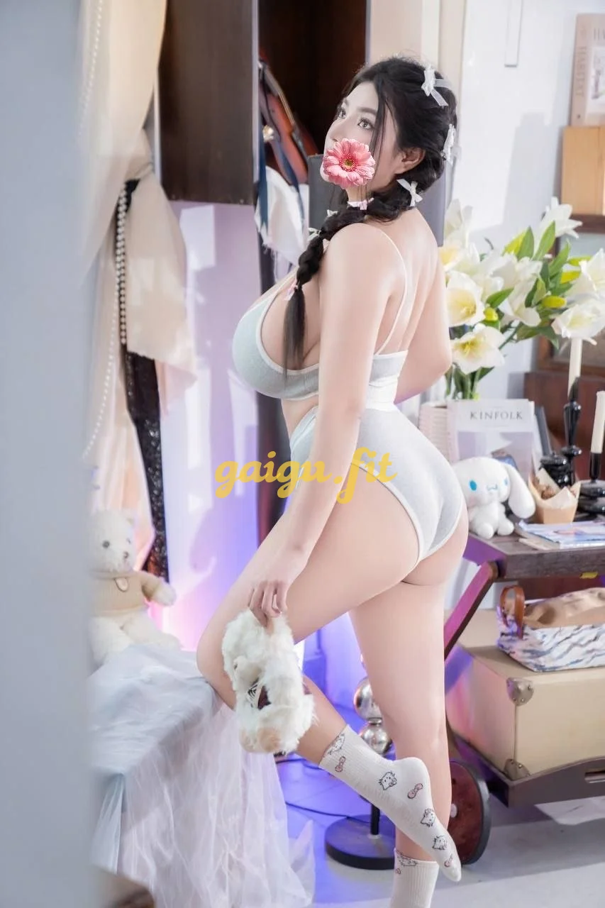 BÉ HÀ MY - HOT GIRL 2K3 MIỀN TÂY - MẶT XINH - VÚ KHỦNG BODY NÓNG BỎNG