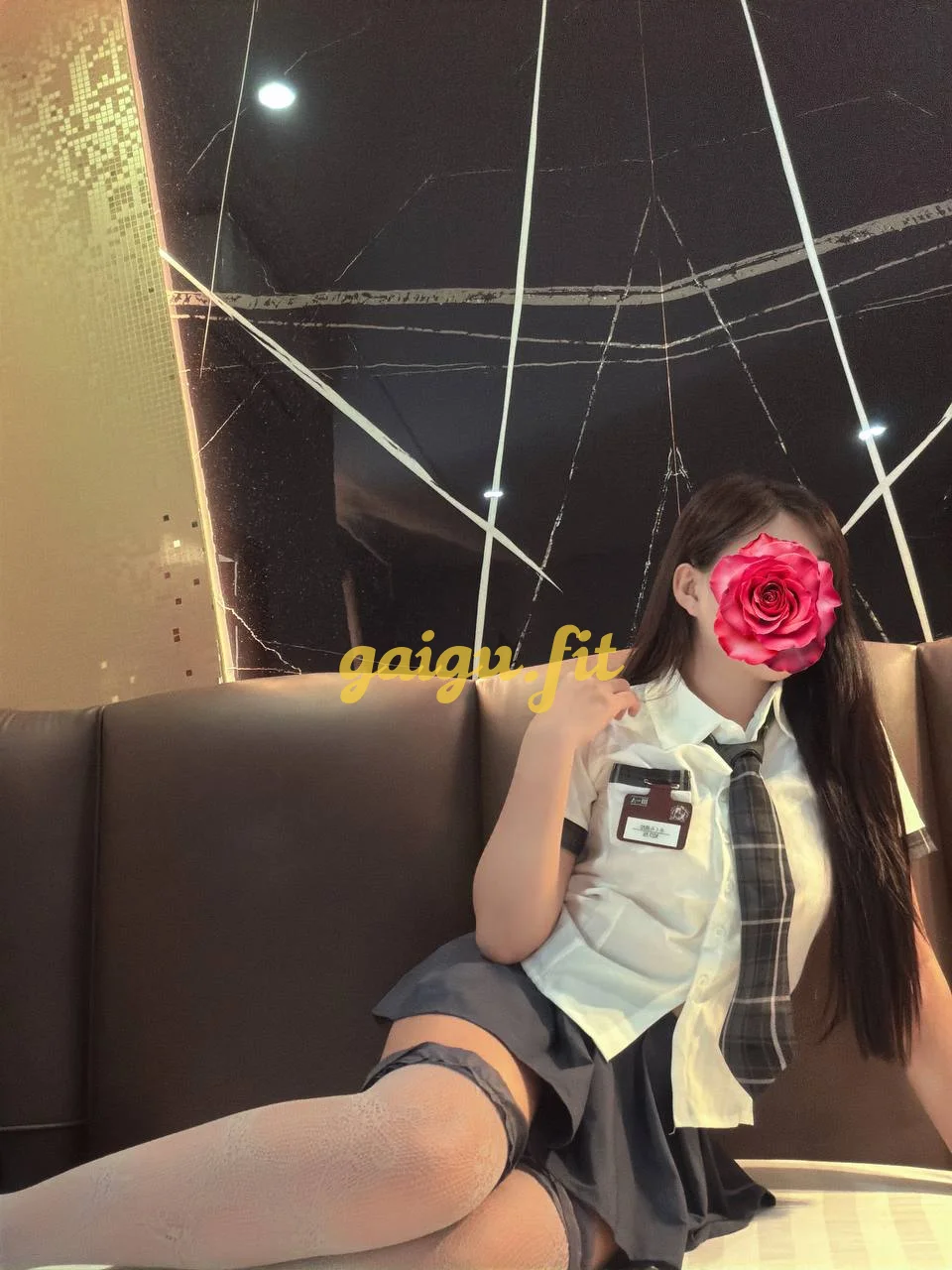 Bé Khánh Ngân 2K3 - Siêu Phẩm Đáng Yêu, Face Cực Xinh Tình Bể Bình
