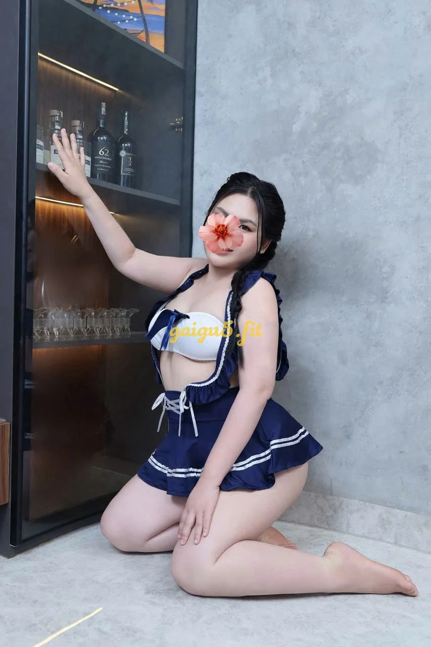 💕 Anh Thư 💕 Em gái mũm mĩm dâm đãng nhiệt tình chiều khách hết mình