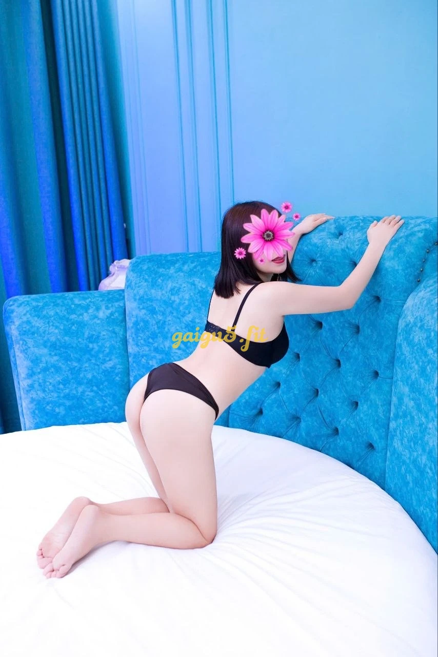 Lan Ngọc- em hàng ngon bổ rẻ, ngoan dâm, nhiệt tình!!!