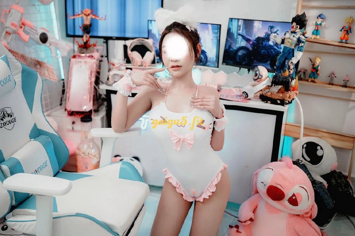 ❤️ GÁI NON TUYẾT MY_ GƯƠNG MẶT XINH XẮN, BODY CỰC NGON❤️