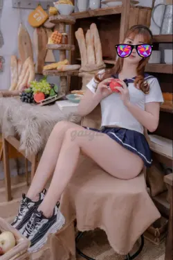 Thảo Nhi_ Gái xinh chiều khách, làm tình cực dâm