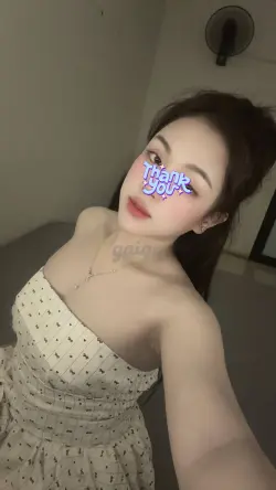 Bé Kẹo 2k3 Body chuẩn mẫu nóng bỏng hút hồn
