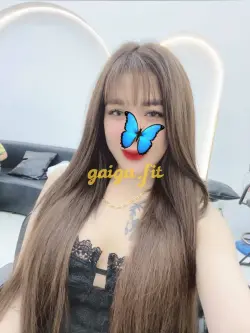 Diễm My- Cô Nàng Thần Dâm Chiều Khách