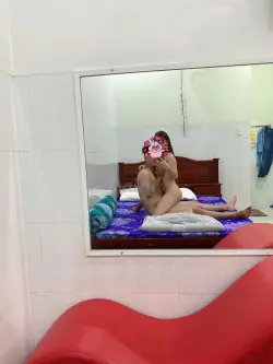 Ảnh đánh giá gái gọi