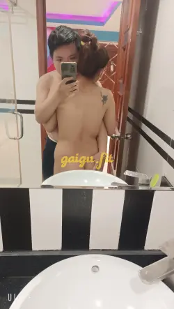Ảnh đánh giá gái gọi