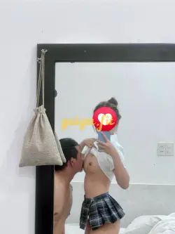 Ảnh đánh giá gái gọi