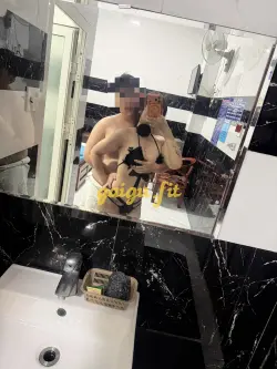 Ảnh đánh giá gái gọi